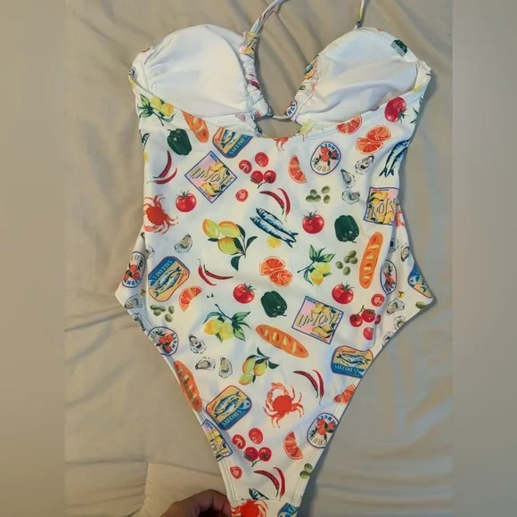 No Boundaries Italian Summer Sardine Print One Piece Swimsuit Size 4/6 - Picture 5 of 7